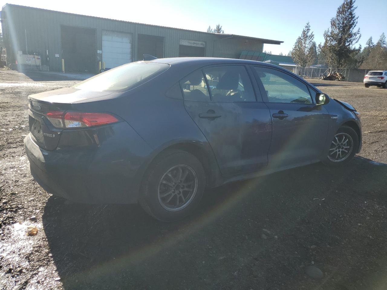 2020 Toyota Corolla VIN JTDEBRBE0LJ005243 Copart auction photo, front end damage thumbnail 3
