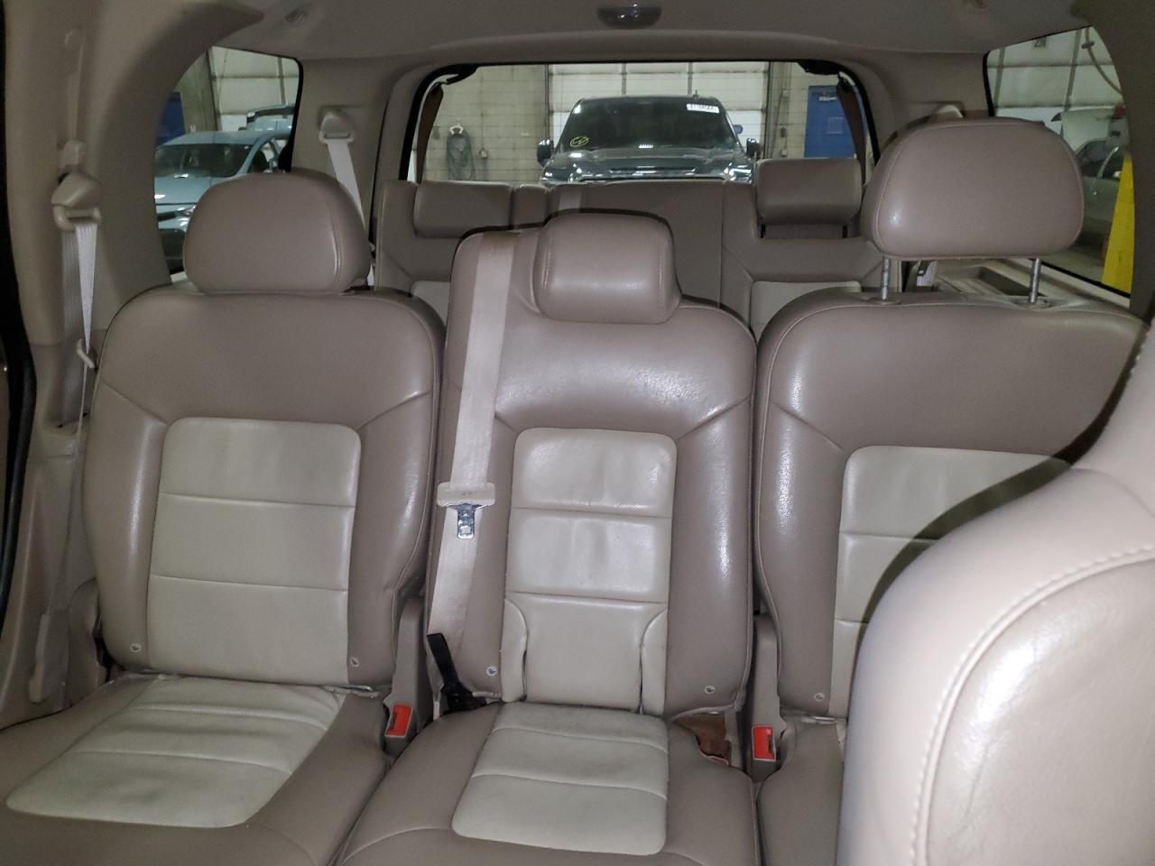 2005 Ford Expedition VIN 1FMFU18505LA02577 Copart auction photo, front end damage thumbnail 10