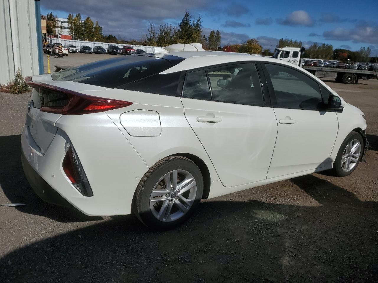 2017 Toyota Prius VIN JTDKARFP6H3047865 Copart auction photo, front end damage thumbnail 3