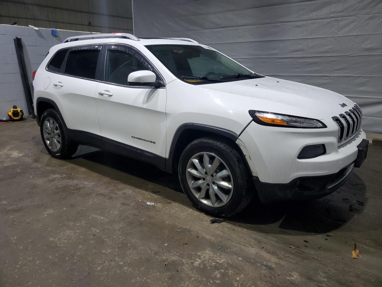 2015 Jeep Grand Cherokee VIN 1C4PJMDSXFW556966 Copart auction photo, side / front end damage thumbnail 4