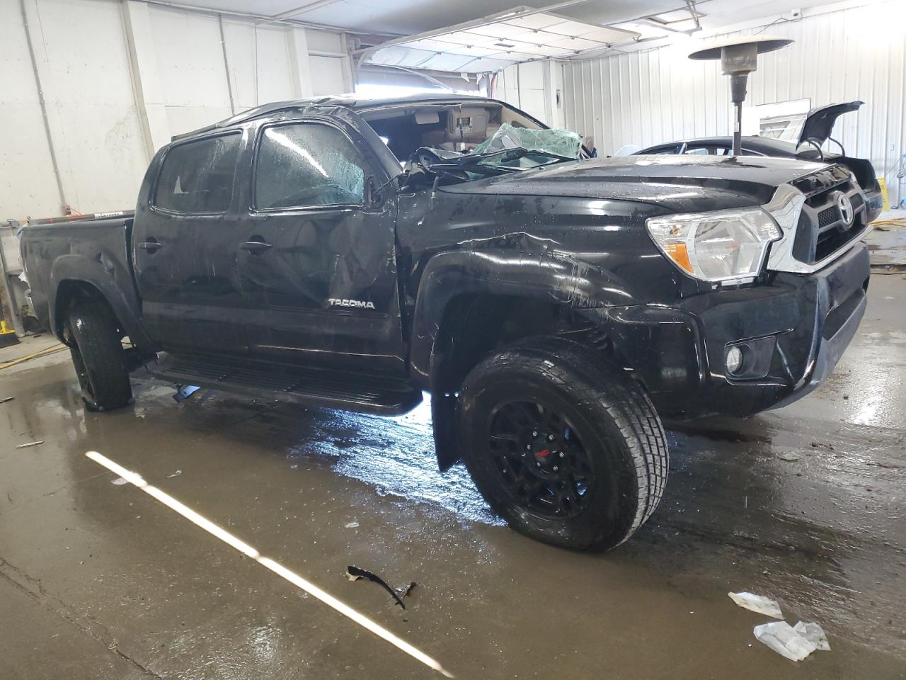 2012 Toyota Tacoma VIN 5TFJU4GN8CX016296 Copart auction photo, rollover damage thumbnail 4