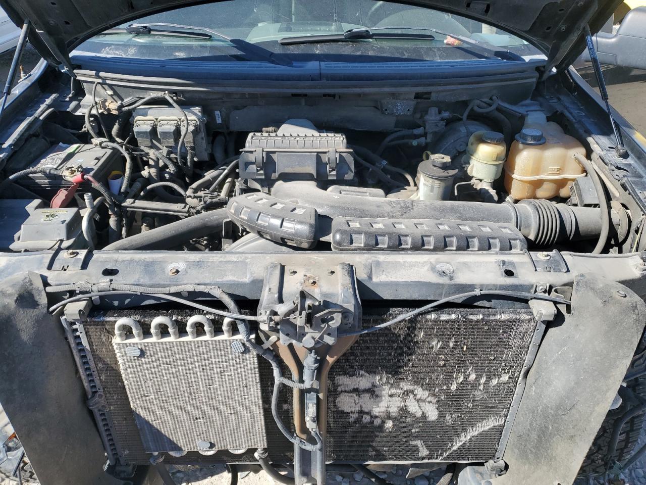 2004 Ford F-150 VIN 1FTPW14584KA53242 Copart auction photo, front end damage thumbnail 11