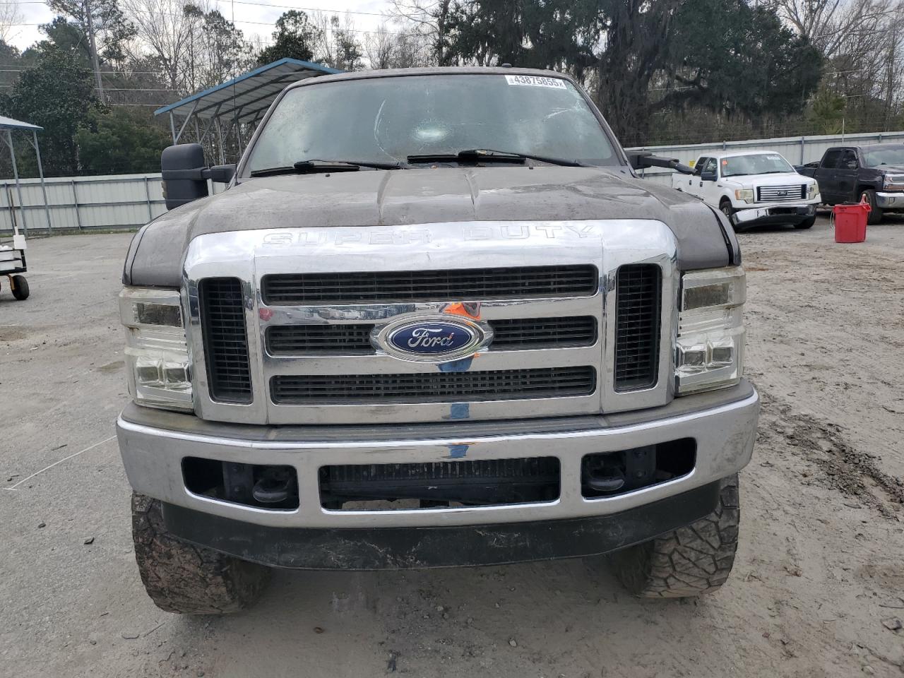 2008 Ford F250 VIN 1FTSW21R08ED53594 Copart auction photo, side / minor dent/scratches damage thumbnail 5