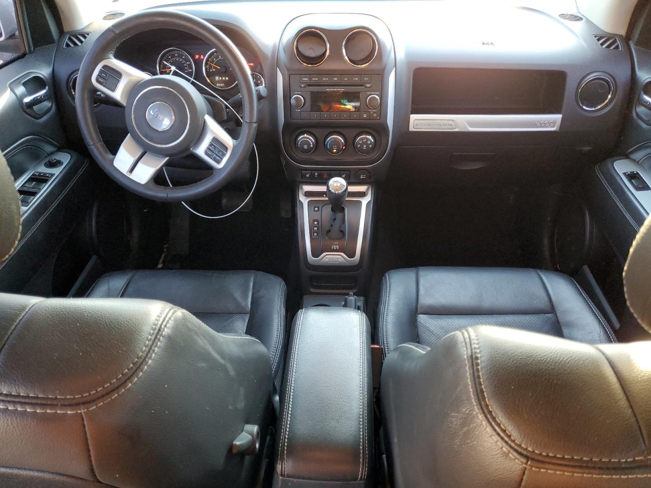 2015 Jeep Compass VIN 1C4NJDEB5FD189220 Copart auction photo, front end / minor dent/scratches damage thumbnail 8