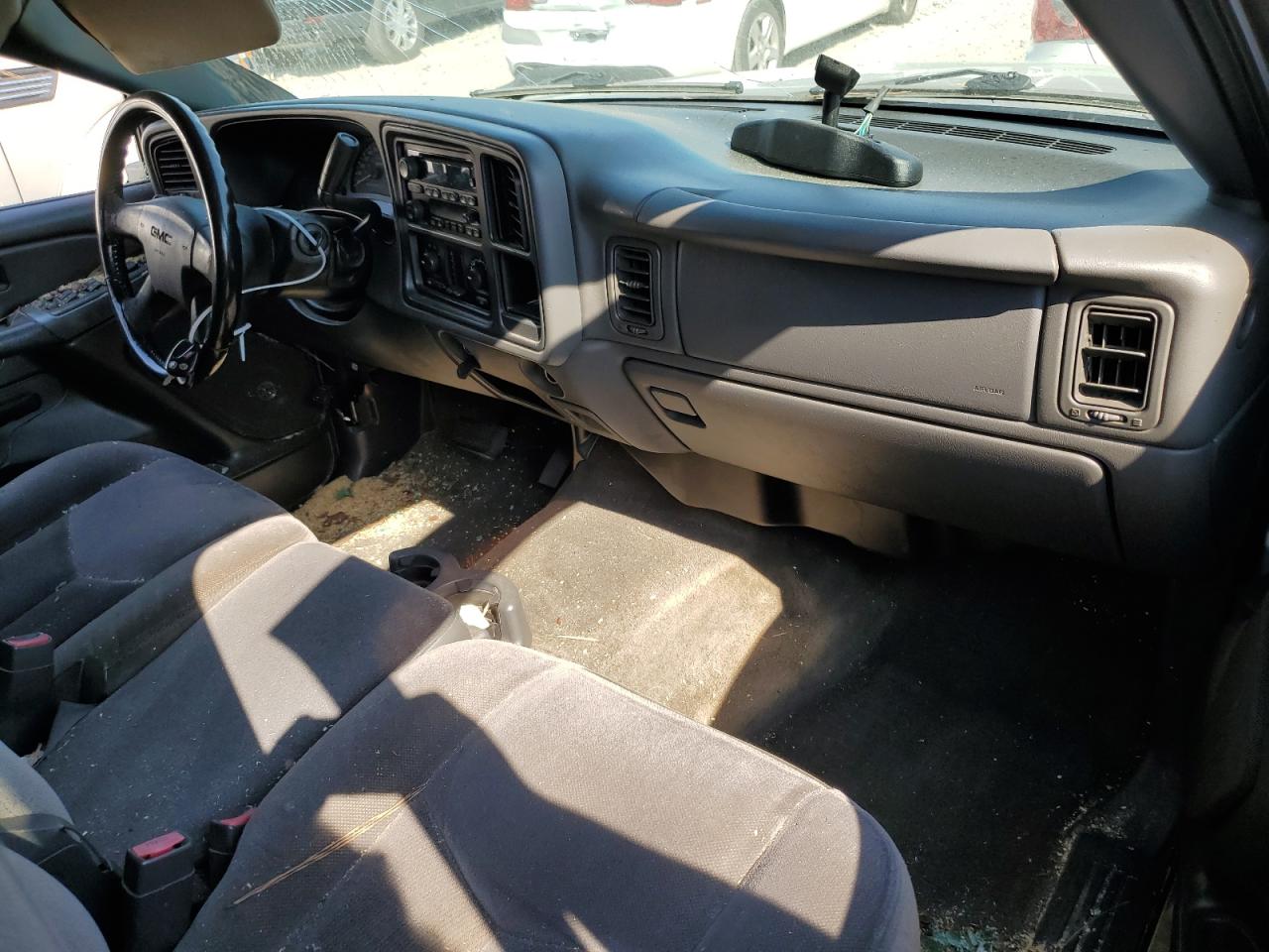 2006 GMC Sierra VIN 2GTEC13ZX61248797 Copart auction photo, top/roof damage thumbnail 8