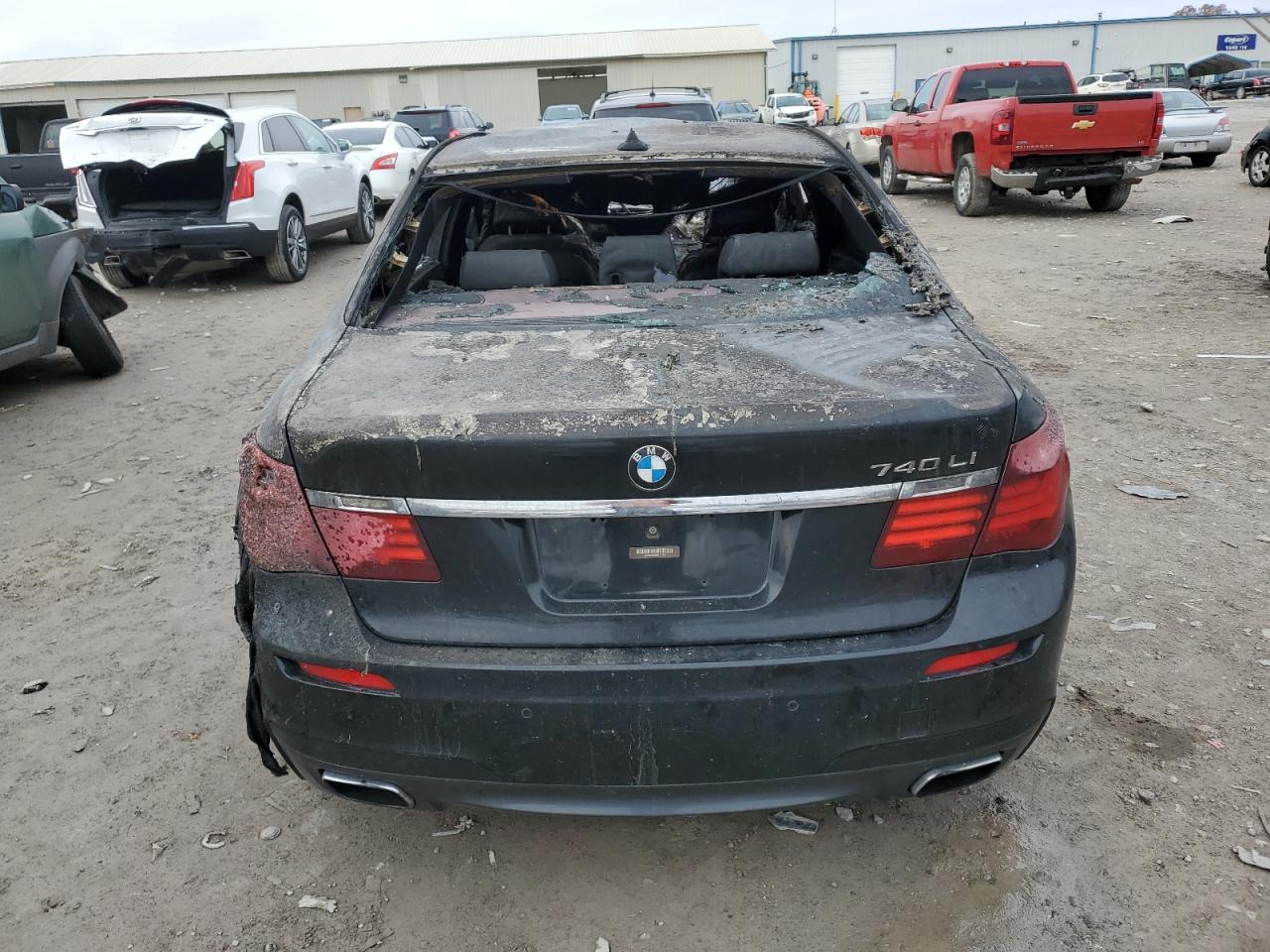 2013 BMW 7er VIN WBAYE4C50DD137454 Copart auction photo, burn damage thumbnail 6
