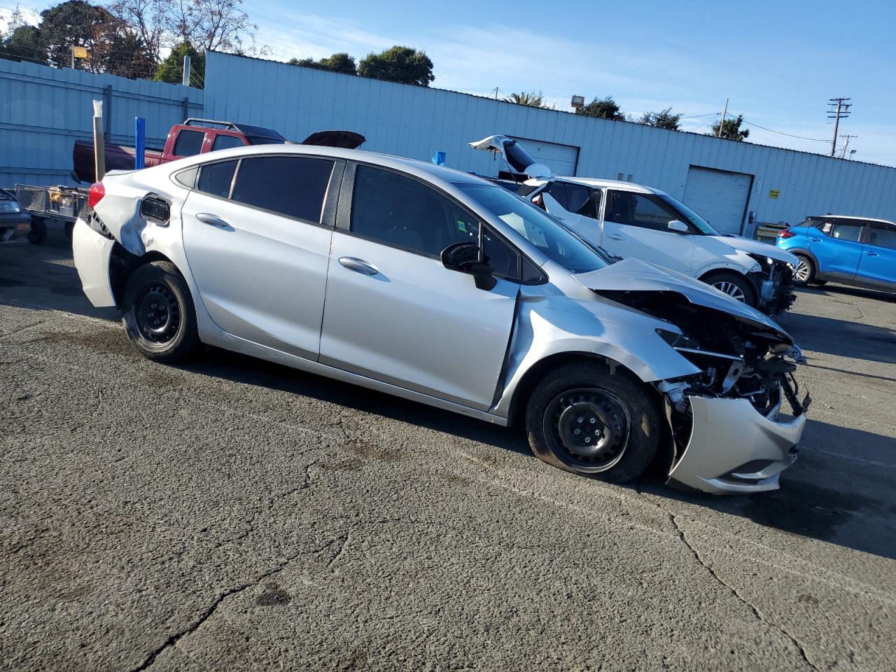 2018 Chevrolet Cruze VIN 1G1BC5SM1J7206670 Copart auction photo, front end / all over damage thumbnail 4