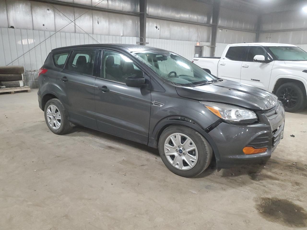 2016 Ford Escape VIN 1FMCU0F79GUA10529 Copart auction photo, front end / minor dent/scratches damage thumbnail 4