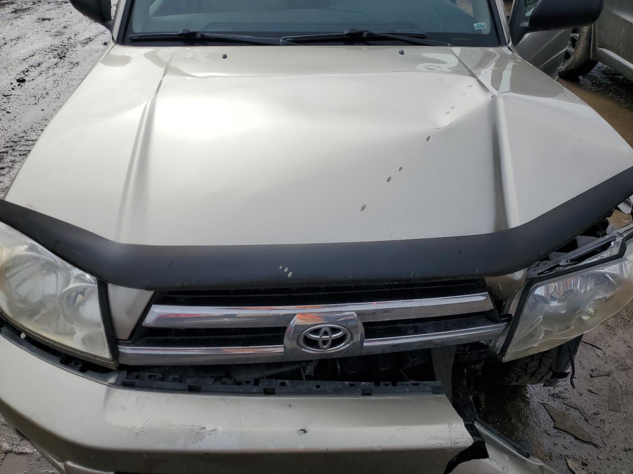 2005 Toyota 4Runner VIN JTEBU14R858050581 Copart auction photo, front end / side damage thumbnail 11