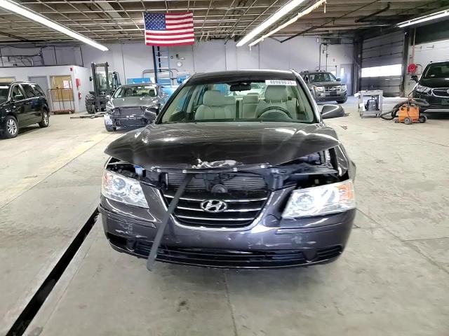 2009 Hyundai Sonata VIN 5NPET46C89H561553 Copart auction photo, front end / minor dent/scratches damage thumbnail 11