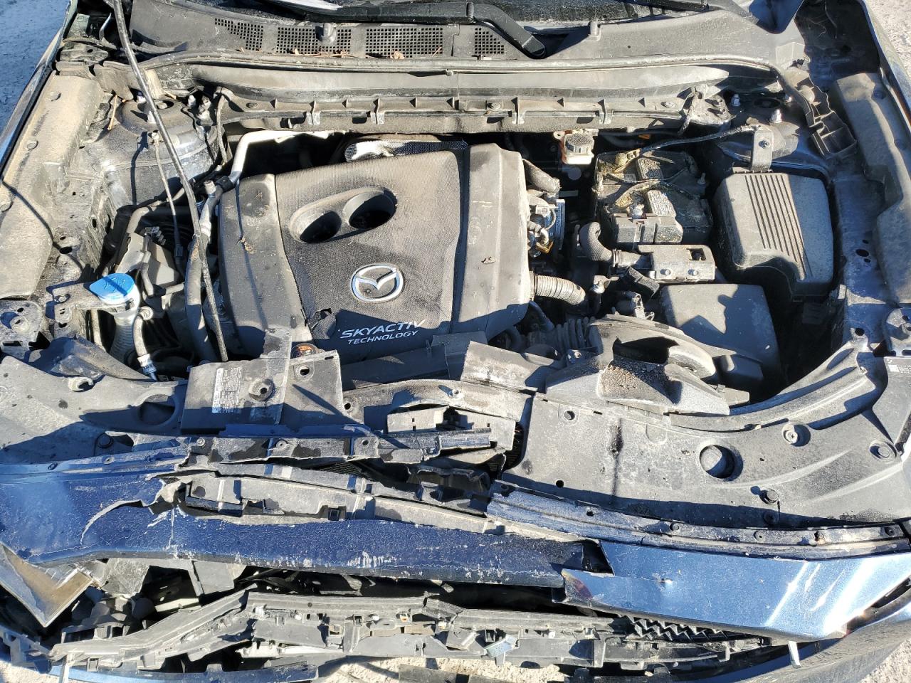 2019 Mazda CX-5 VIN JM3KFBCMXK0540595 Copart auction photo, front end / side damage thumbnail 12