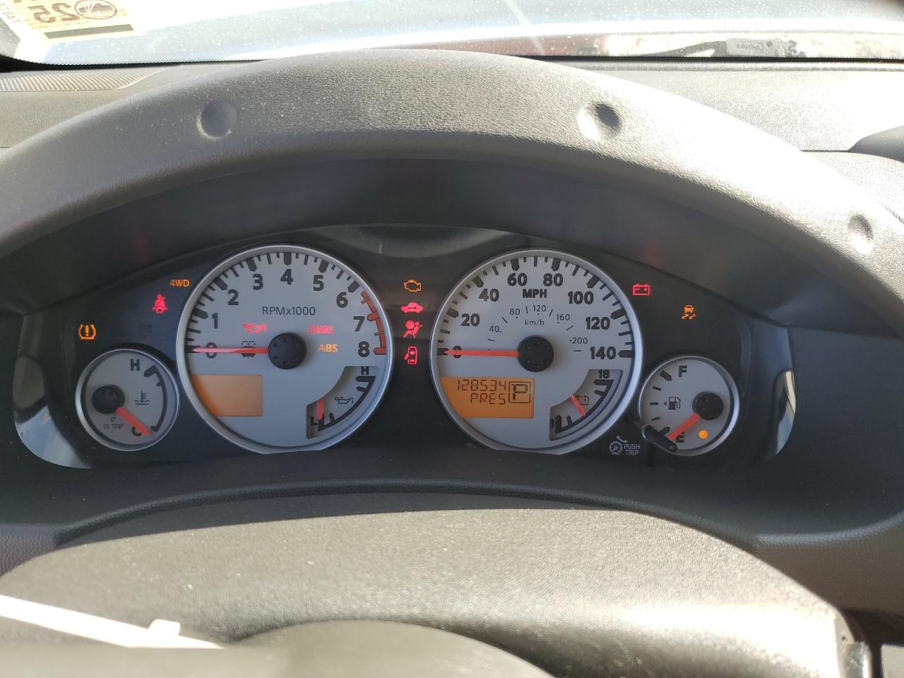 2014 Nissan XTerra VIN 5N1AN0NW1EN802484 Copart auction photo, front end / side damage thumbnail 9