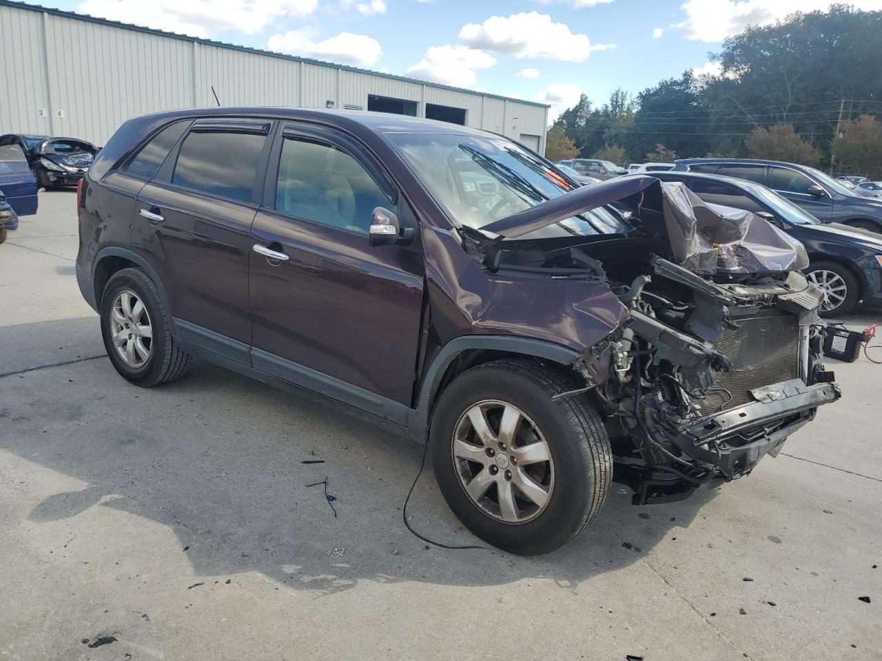 2011 KIA Sorento VIN 5XYKT3A10BG088411 Copart auction photo, front end damage thumbnail 4
