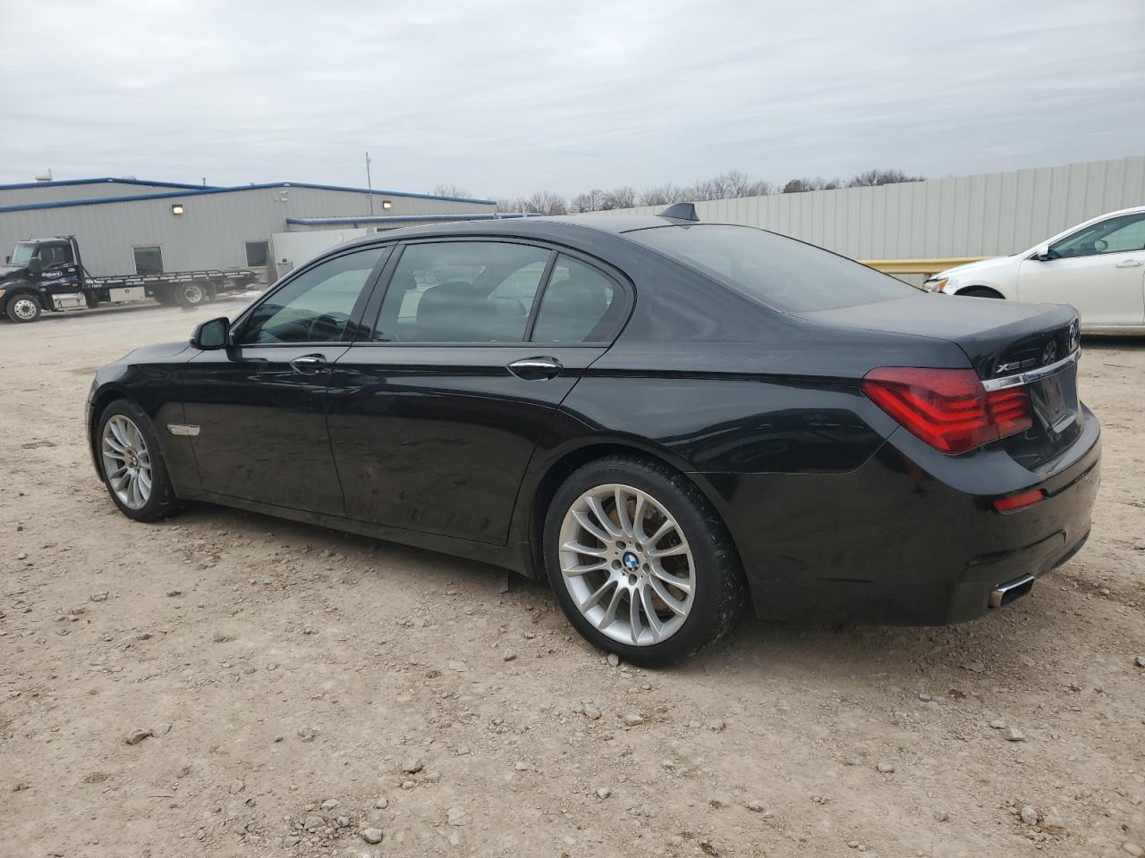 2013 BMW 7er VIN WBAYF8C52DD141574 Copart auction photo, mechanical / minor dent/scratches damage thumbnail 2