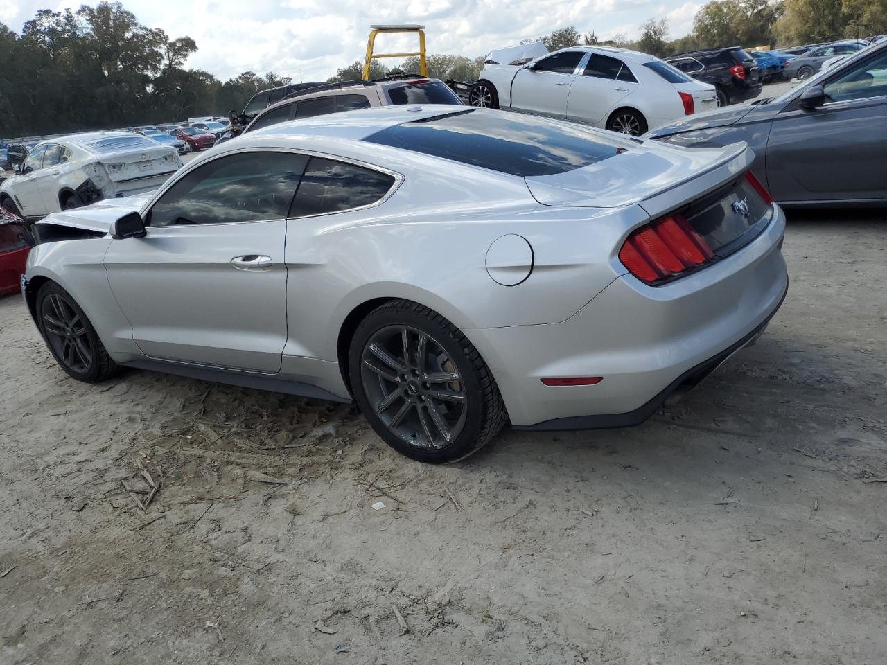 2017 Ford Mustang VIN 1FA6P8TH6H5270456 Copart auction photo, front end / minor dent/scratches damage thumbnail 2