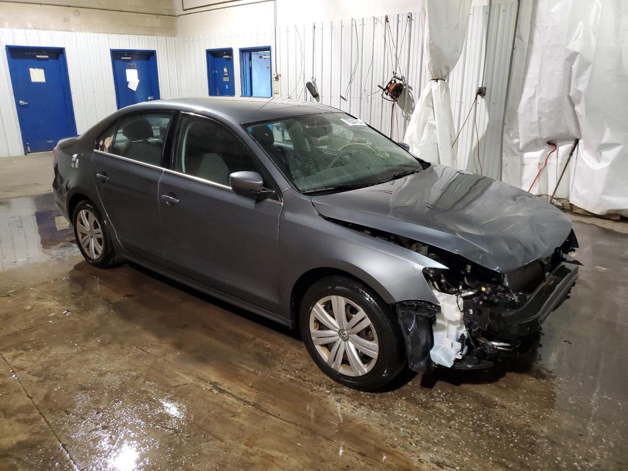 2017 Volkswagen Jetta VIN 3VW2B7AJ1HM392415 Copart auction photo, front end damage thumbnail 4