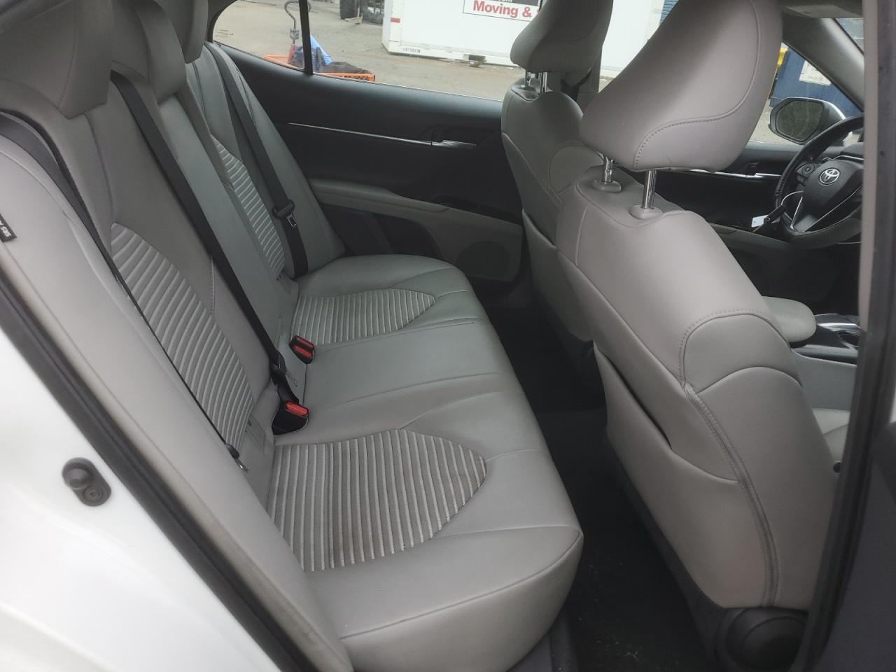 2020 Toyota Camry VIN 4T1G11AK5LU940157 Copart auction photo, rear end / minor dent/scratches damage thumbnail 10