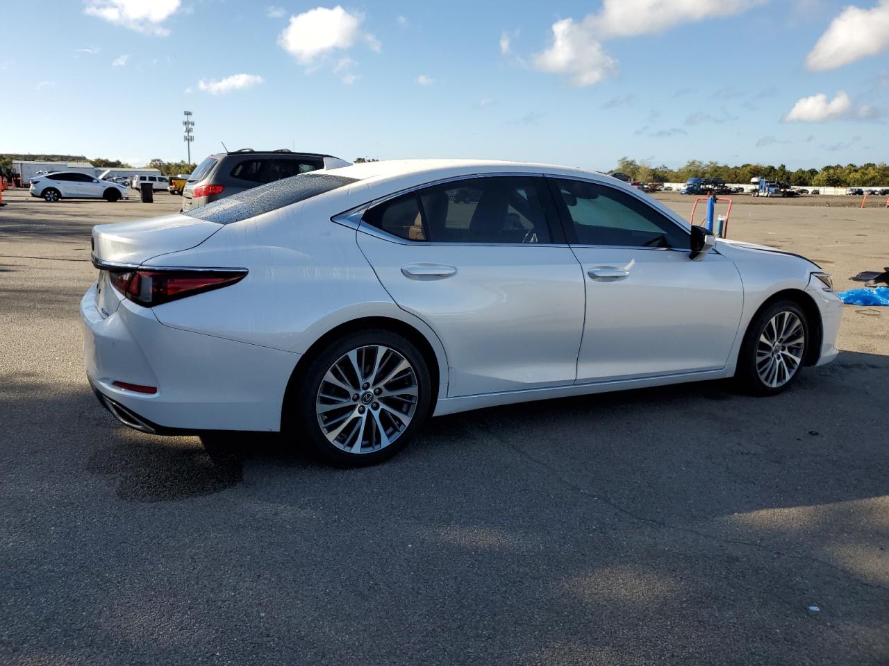 2020 Lexus ES VIN 58ADZ1B17LU078926 Copart auction photo, front end / minor dent/scratches damage thumbnail 3