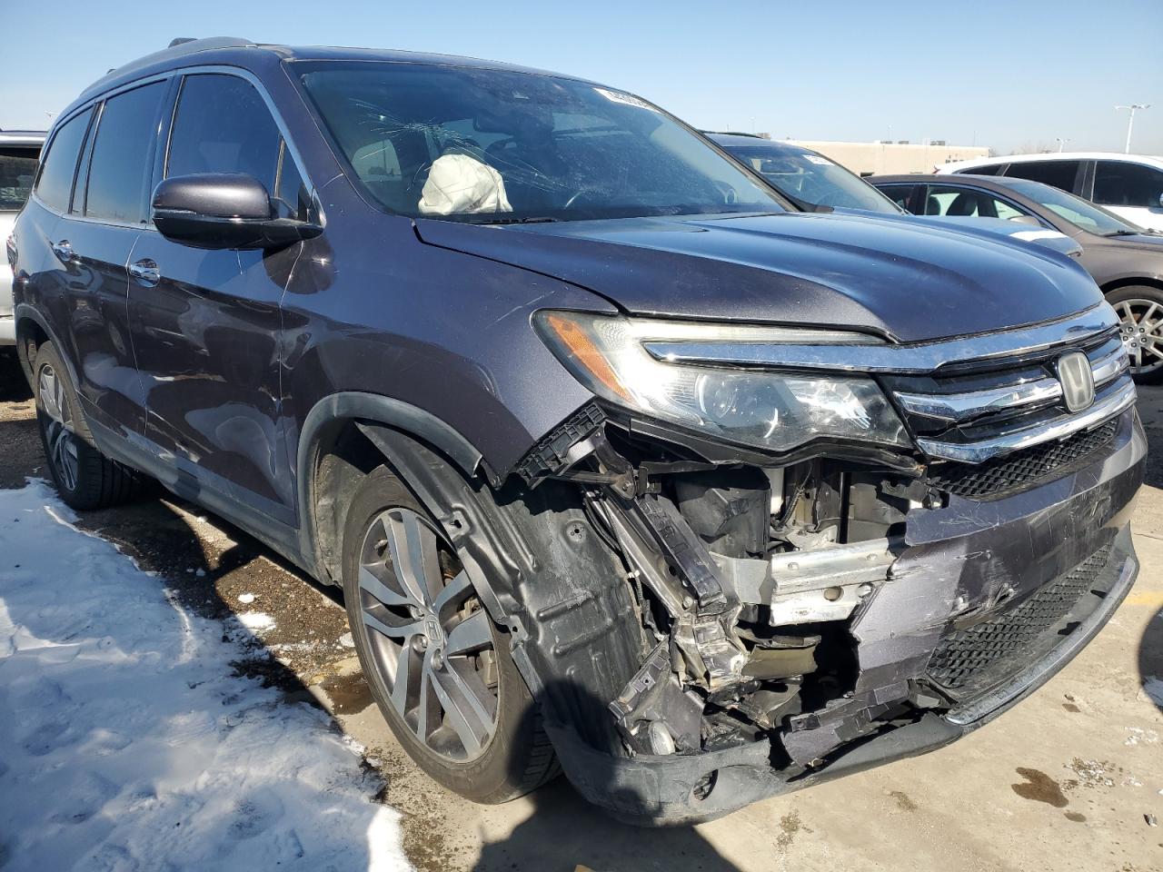 2016 Honda Pilot VIN 5FNYF6H05GB065060 Copart auction photo, front end damage thumbnail 4