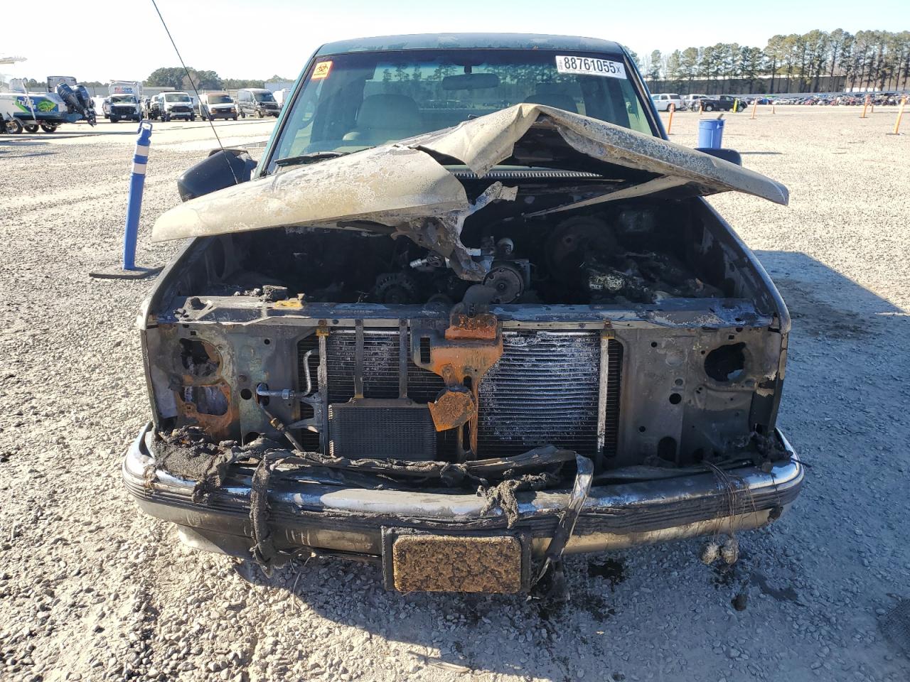 1997 GMC Sierra VIN 2GTEC19R2V1527814 Copart auction photo, burn - engine damage thumbnail 5