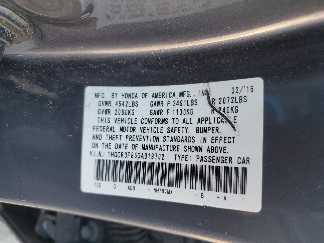 2016 Honda Accord VIN 1HGCR3F85GA019702 Copart auction photo, rear end damage thumbnail 13