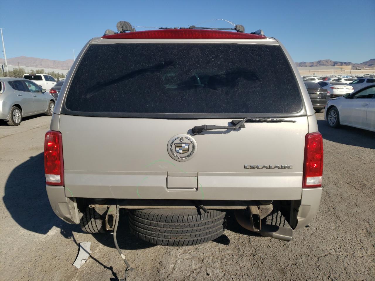 2004 Cadillac Escalade VIN 1GYEK63N04R305147 Copart auction photo, rear end damage thumbnail 6
