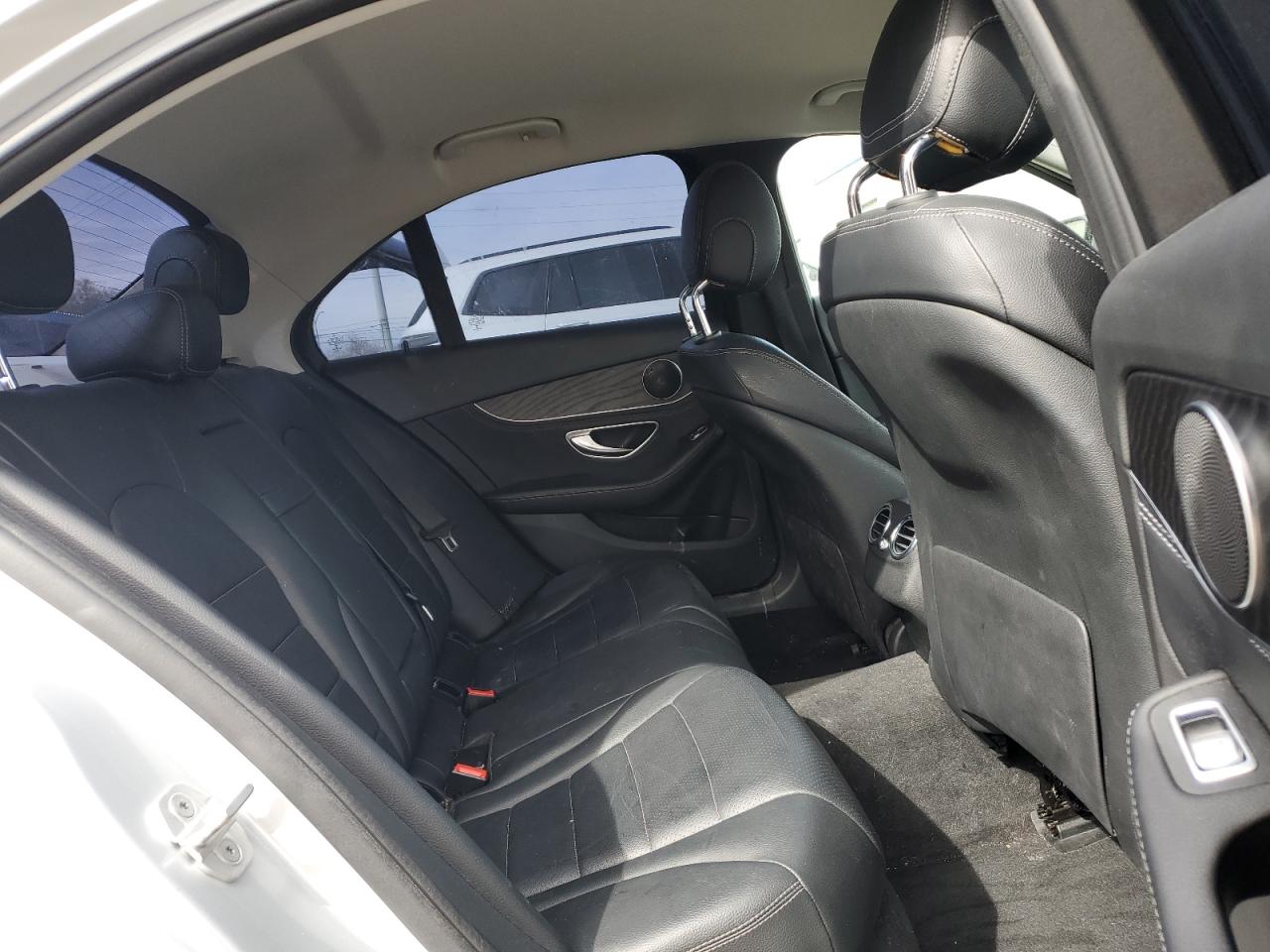 2016 Mercedes-Benz C-klasse VIN 55SWF4JB8GU124656 Copart auction photo, front end damage thumbnail 10