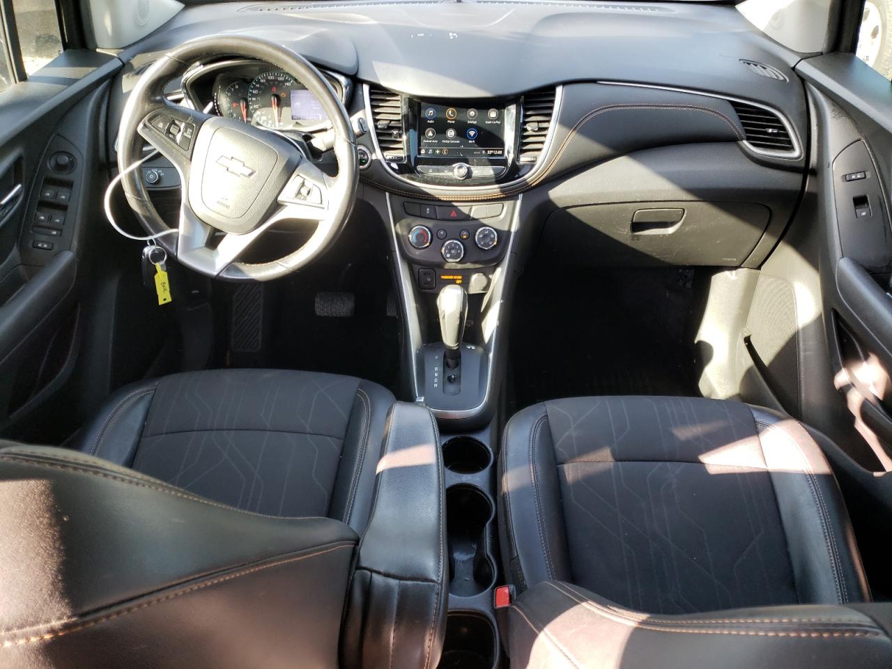 2019 Chevrolet Trax VIN KL7CJLSB1KB931749 Copart auction photo, water/flood damage thumbnail 8
