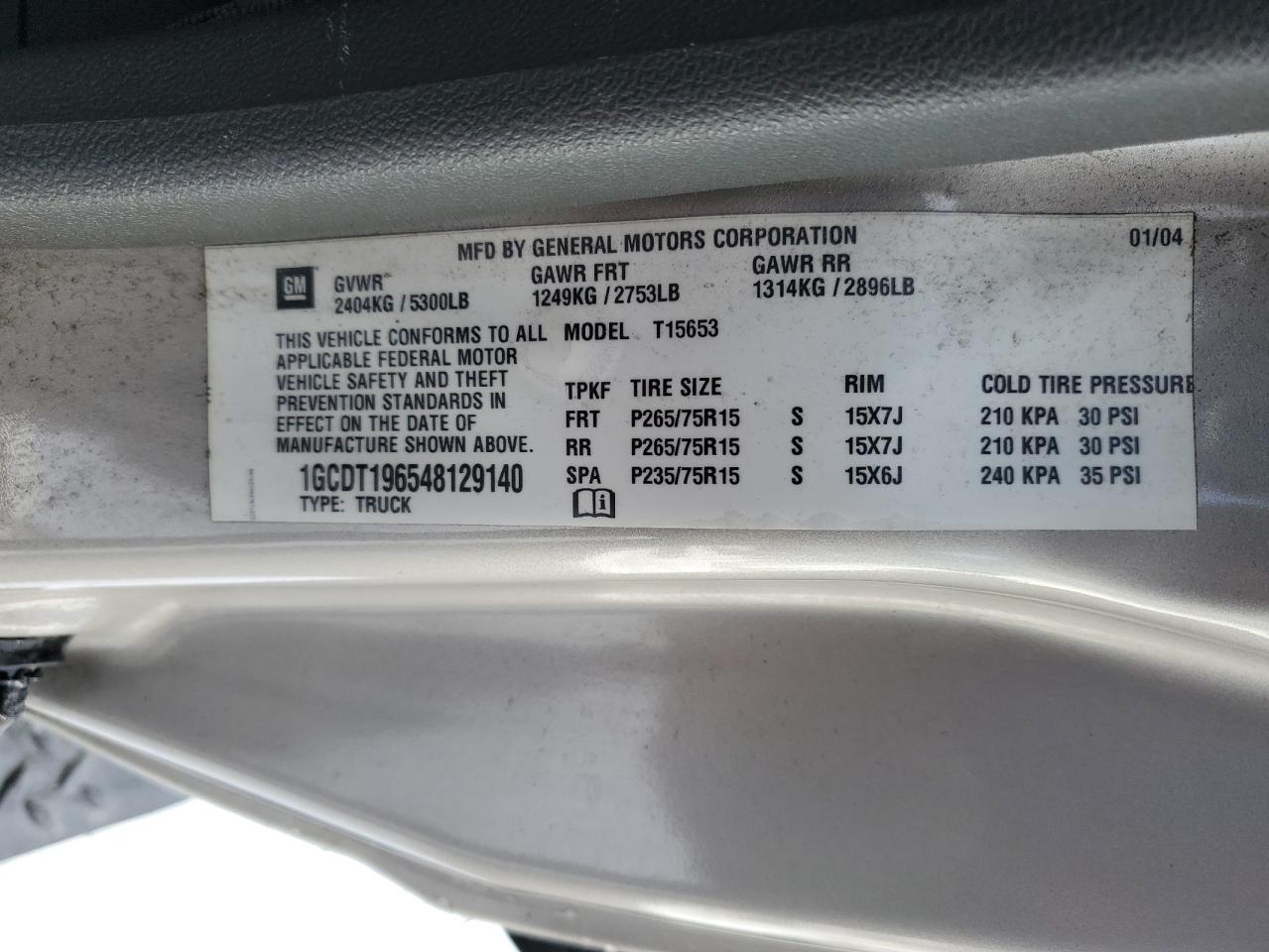 2004 Chevrolet Colorado VIN 1GCDT196548129140 Copart auction photo, front end damage thumbnail 12