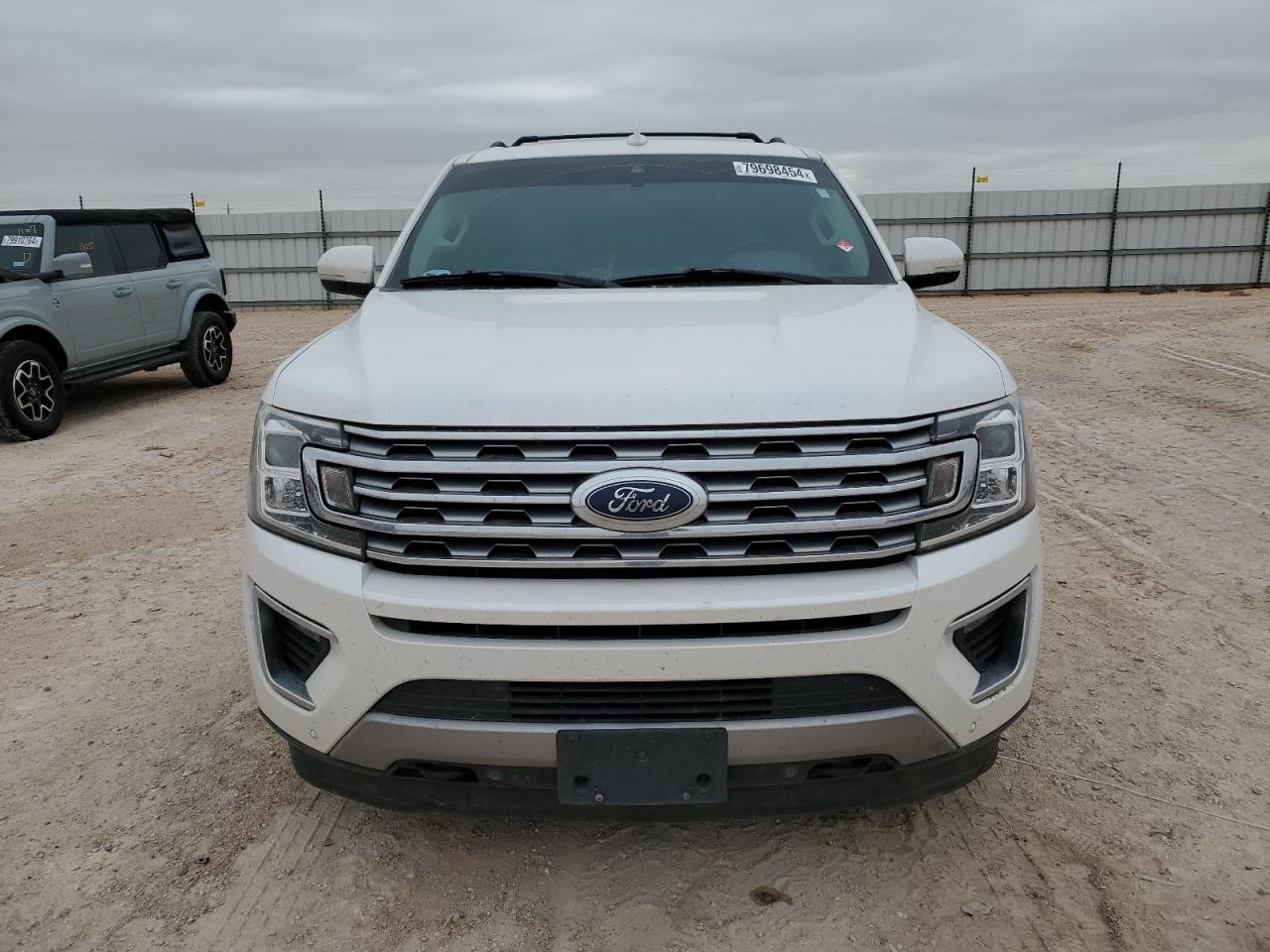 2018 Ford Expedition VIN 1FMJU2AT8JEA18050 Copart auction photo, rear end damage thumbnail 5