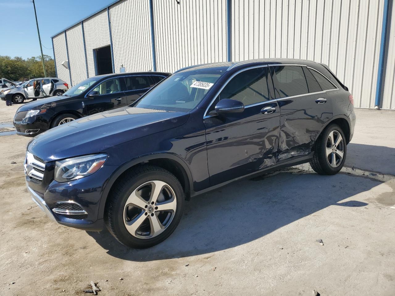 2019 Mercedes-Benz GLC VIN WDC0G4KB1KV154105