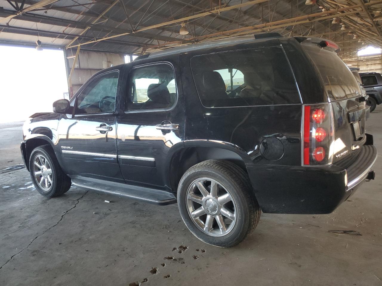2013 GMC Yukon VIN 1GKS1EEF6DR374618 Copart auction photo, front end damage thumbnail 2
