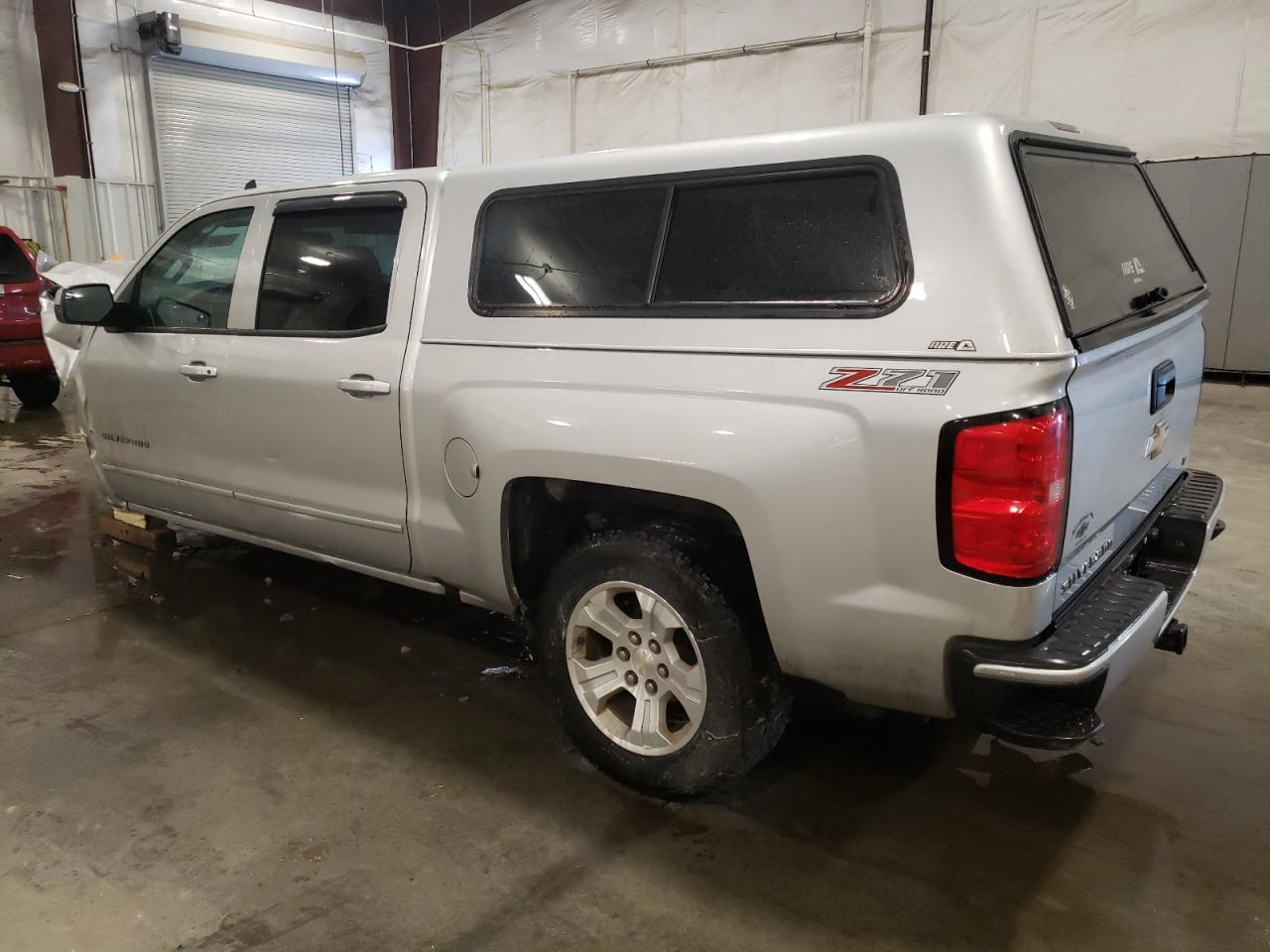 2017 Chevrolet Silverado VIN 3GCUKREC5HG485682 Copart auction photo, front end / side damage thumbnail 2