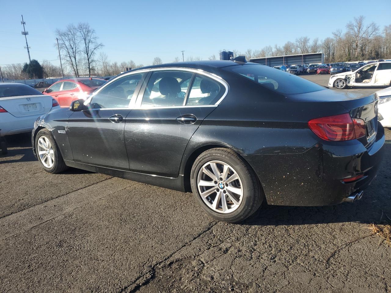 2015 BMW 5er VIN WBA5A7C58FD626851 Copart auction photo, side / undercarriage damage thumbnail 2