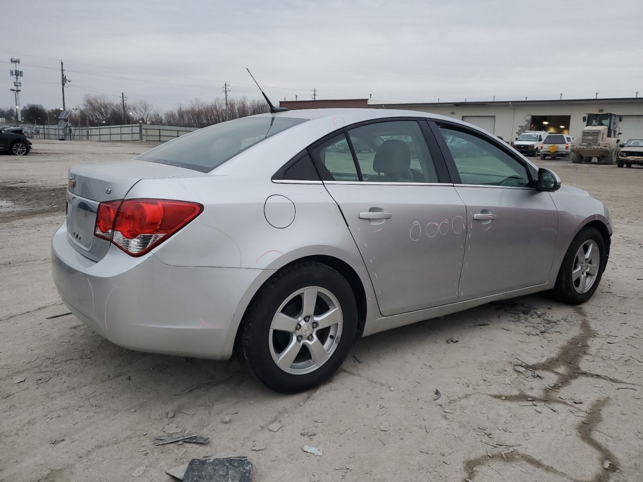 2014 Chevrolet Cruze VIN 1G1PC5SB1E7360855 Copart auction photo, front end / minor dent/scratches damage thumbnail 3