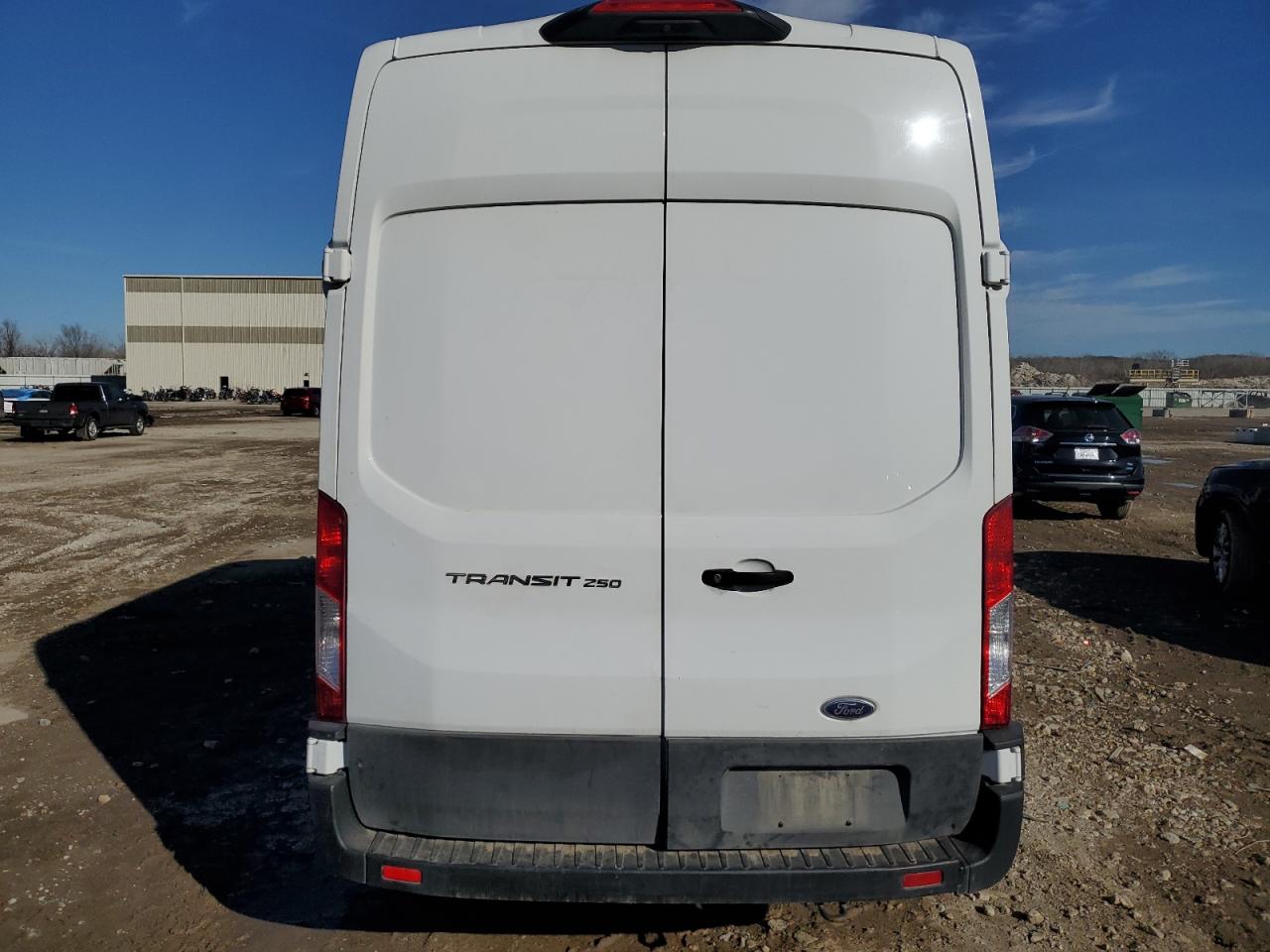 2021 Ford Transit VIN 1FTBR1X87MKA46404 Copart auction photo, side damage thumbnail 6