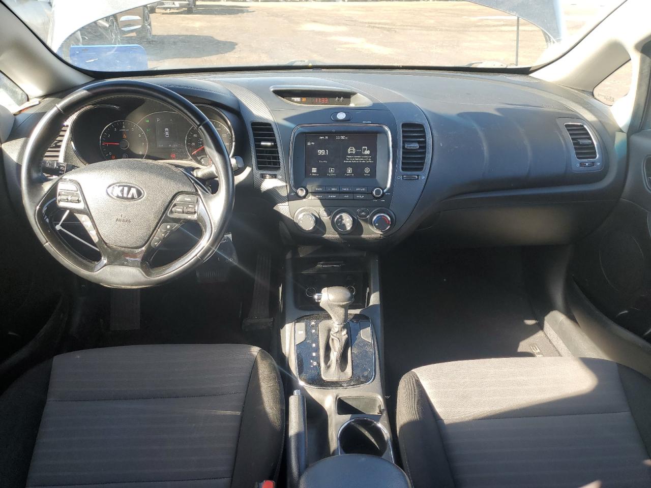 2018 KIA Forte VIN 3KPFL4A78JE225120 Copart auction photo, front end damage thumbnail 8