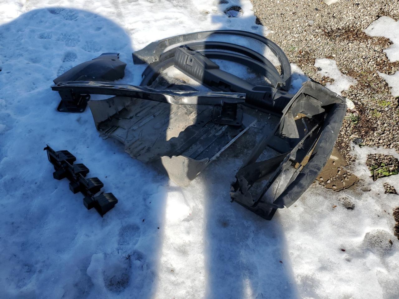 2022 Ford Escape VIN 1FMCU9J92NUB62291 Copart auction photo, rear end / front end damage thumbnail 13