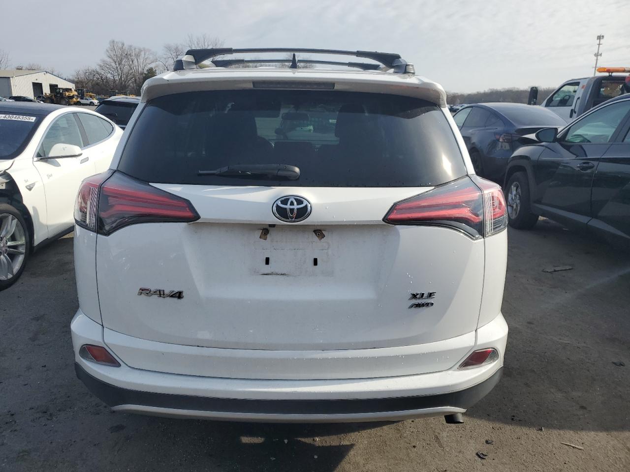 2016 Toyota RAV 4 VIN 2T3RFREV1GW444377 Copart auction photo, front end damage thumbnail 6
