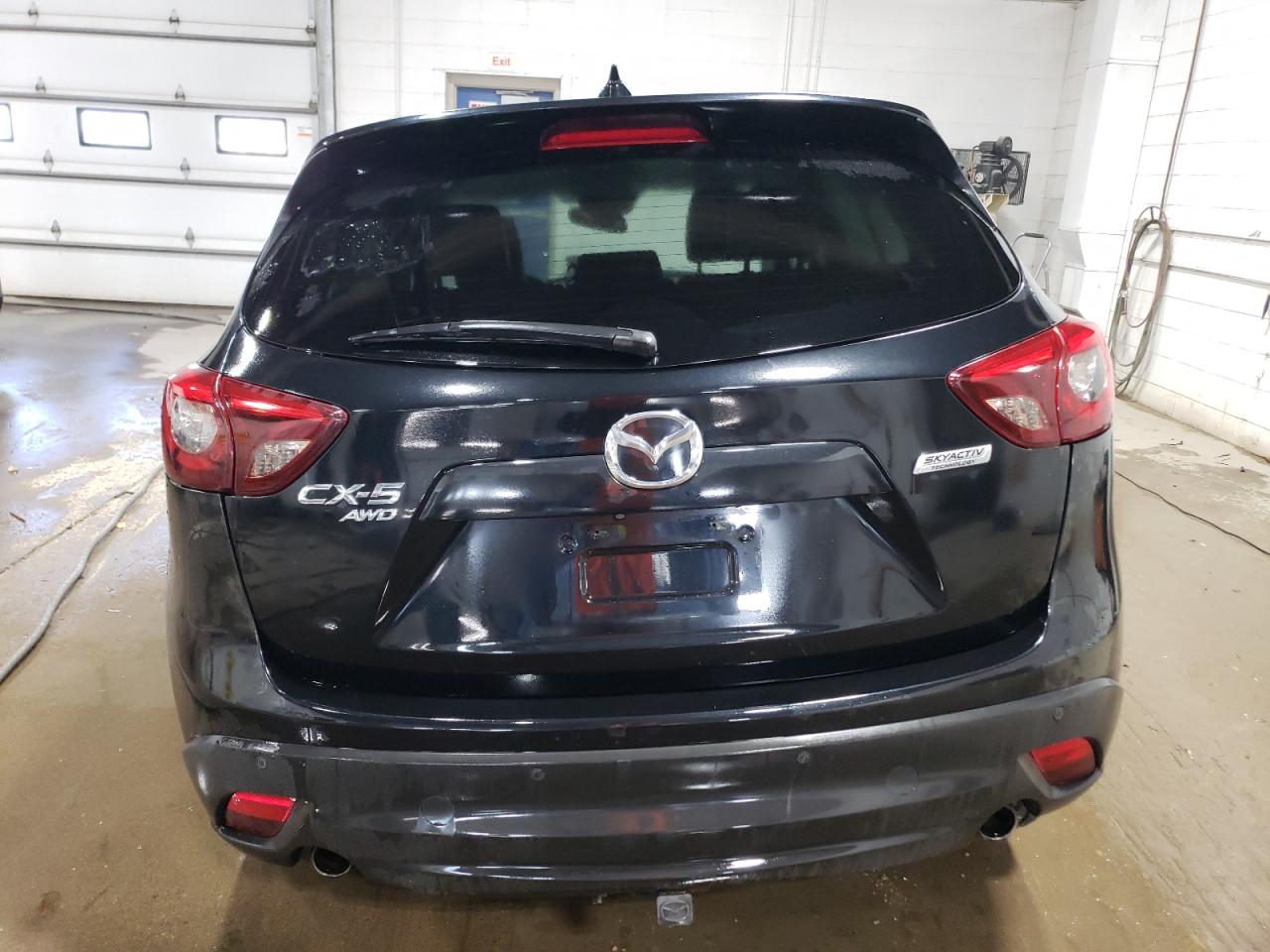 2016 Mazda CX-5 VIN JM3KE4DY4G0805017 Copart auction photo, front end / side damage thumbnail 6