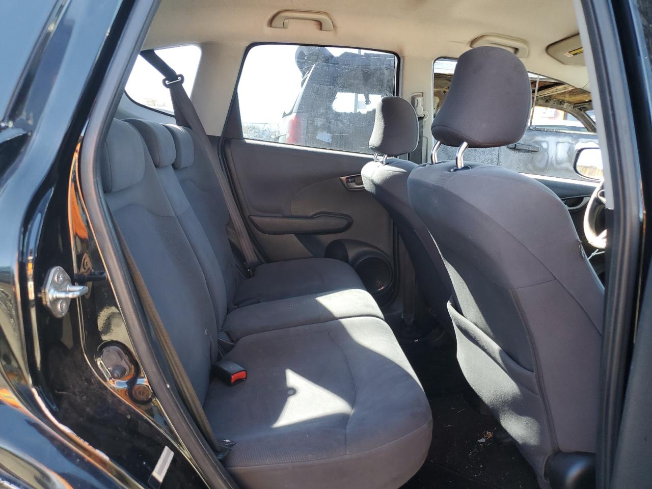 2010 Honda Fit VIN JHMGE8H24AC016835 Copart auction photo, minor dent/scratches damage thumbnail 11