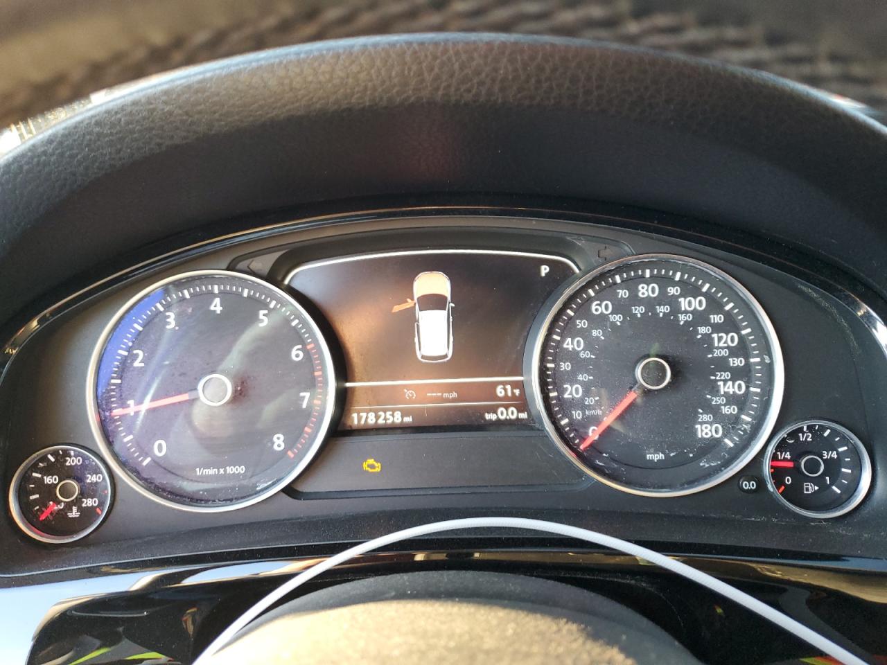 2014 Volkswagen Touareg VIN WVGEF9BP7ED007770 Copart auction photo, side / normal wear damage thumbnail 9