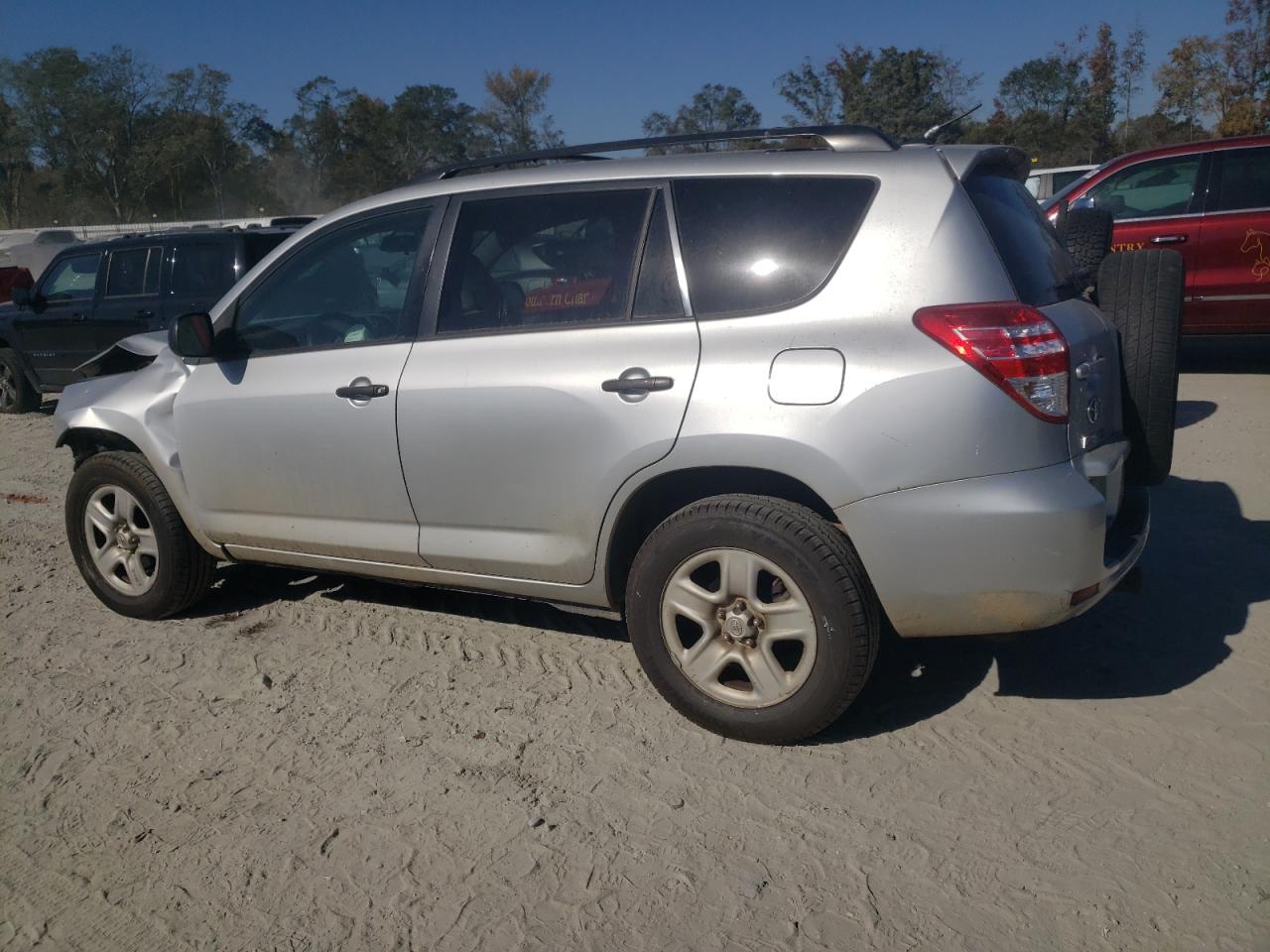 2011 Toyota RAV 4 VIN 2T3BF4DV0BW117547 Copart auction photo, front end / side damage thumbnail 2
