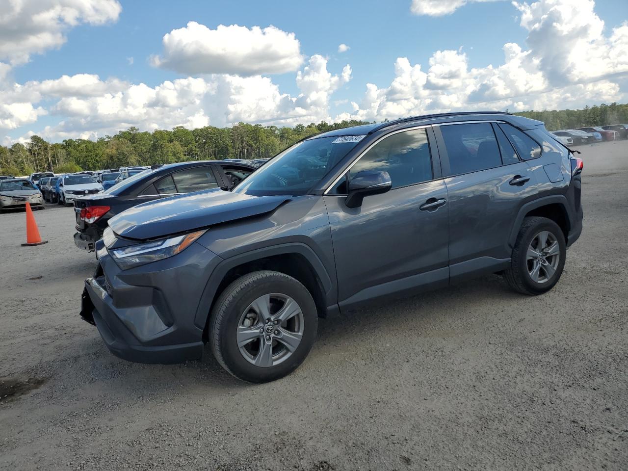 2022 Toyota RAV 4 VIN 2T3W1RFV9NC184017