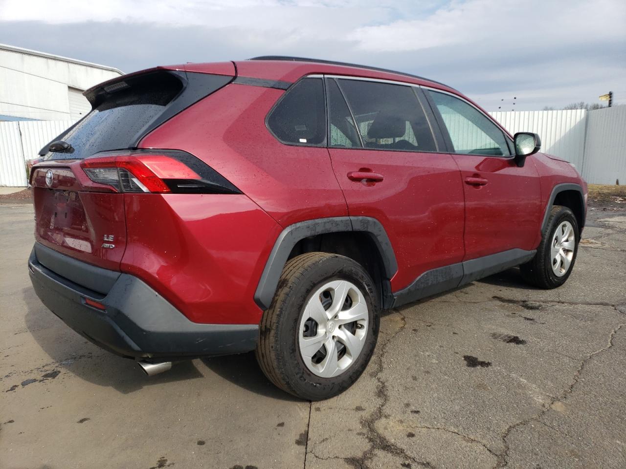 2021 Toyota RAV 4 VIN 2T3F1RFV2MW201625 Copart auction photo, undercarriage / mechanical damage thumbnail 3