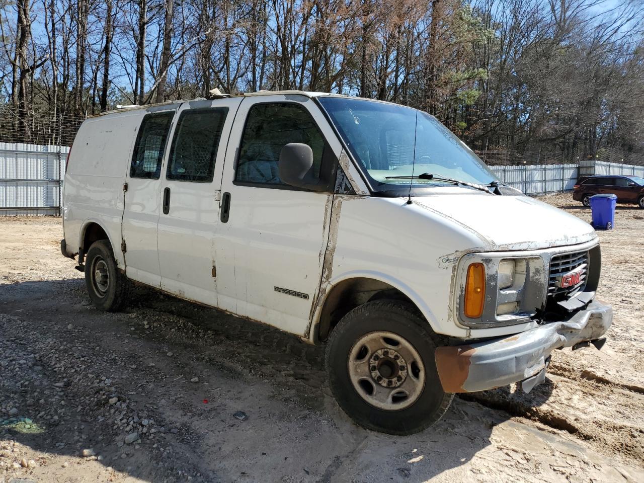 1998 GMC Savana VIN 1GTHG35R3W1043595 Copart auction photo, all over / undercarriage damage thumbnail 4