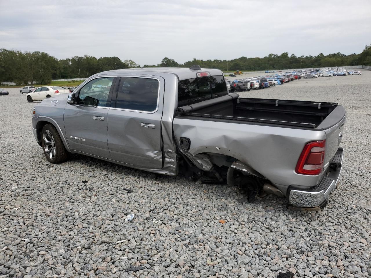 2019 RAM 1500 VIN 1C6SRFKT9KN669373 Copart auction photo, rear end / side damage thumbnail 2