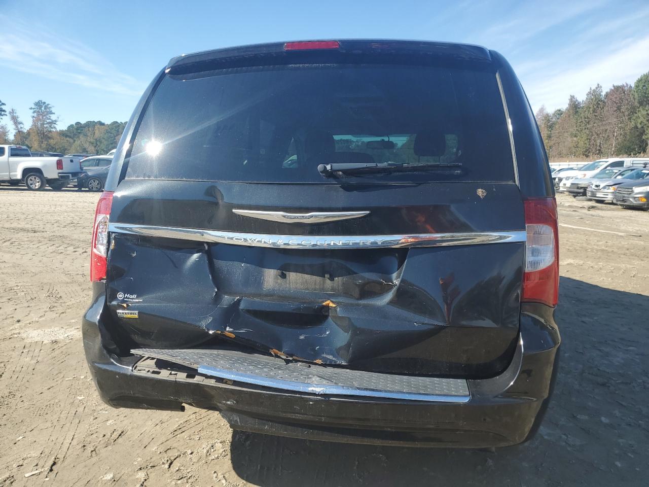 2014 Chrysler Town & Country VIN 2C4RC1BG5ER441666 Copart auction photo, front end / rear end damage thumbnail 6