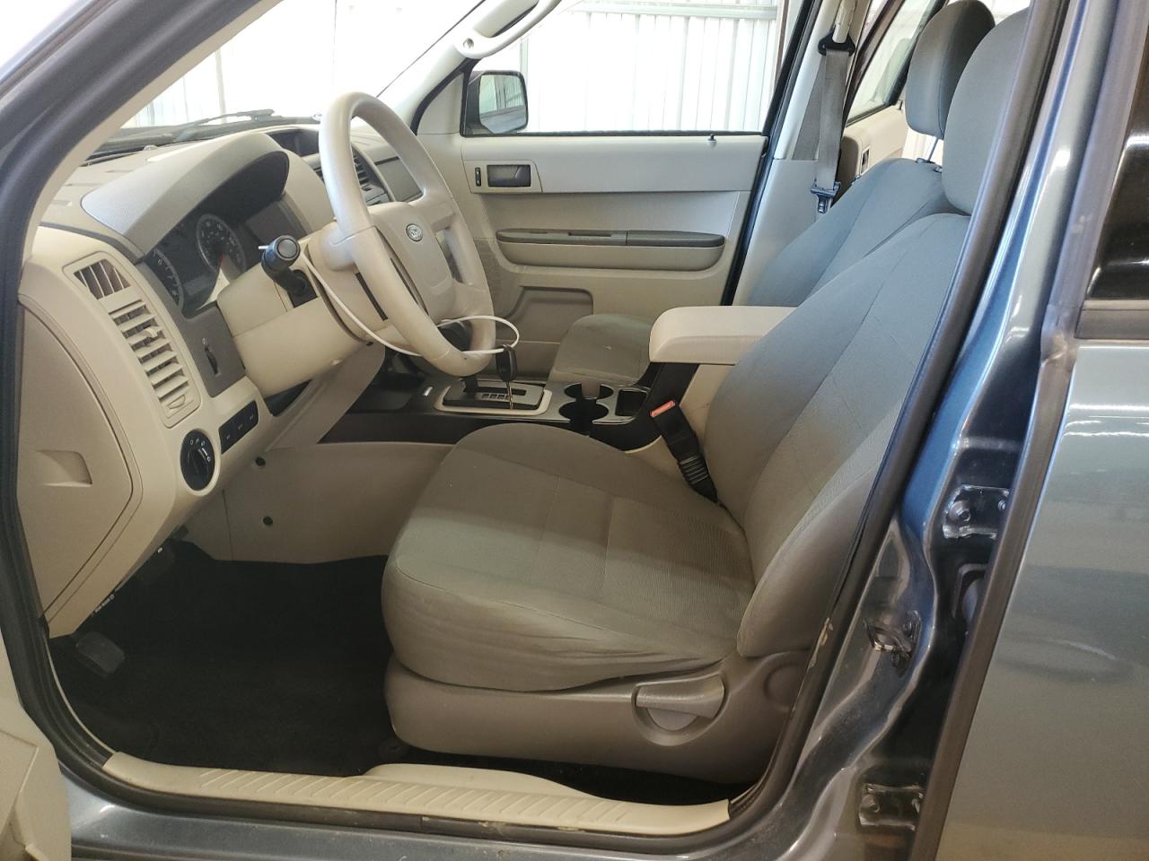 2012 Ford Escape VIN 1FMCU0C79CKA98153 Copart auction photo, front end / minor dent/scratches damage thumbnail 7