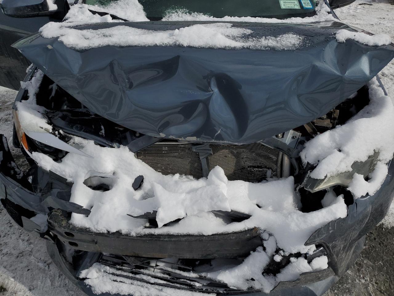 2015 Toyota Corolla VIN 2T1BPRHE6FC250771 Copart auction photo, front end damage thumbnail 13